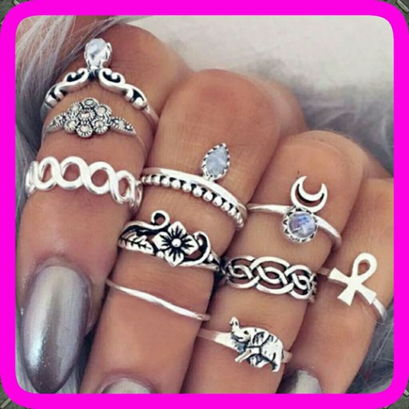 Jewelry - ● 💟ONLY ONE SET LEFT 💟●FASHION KNUCKLE RINGS