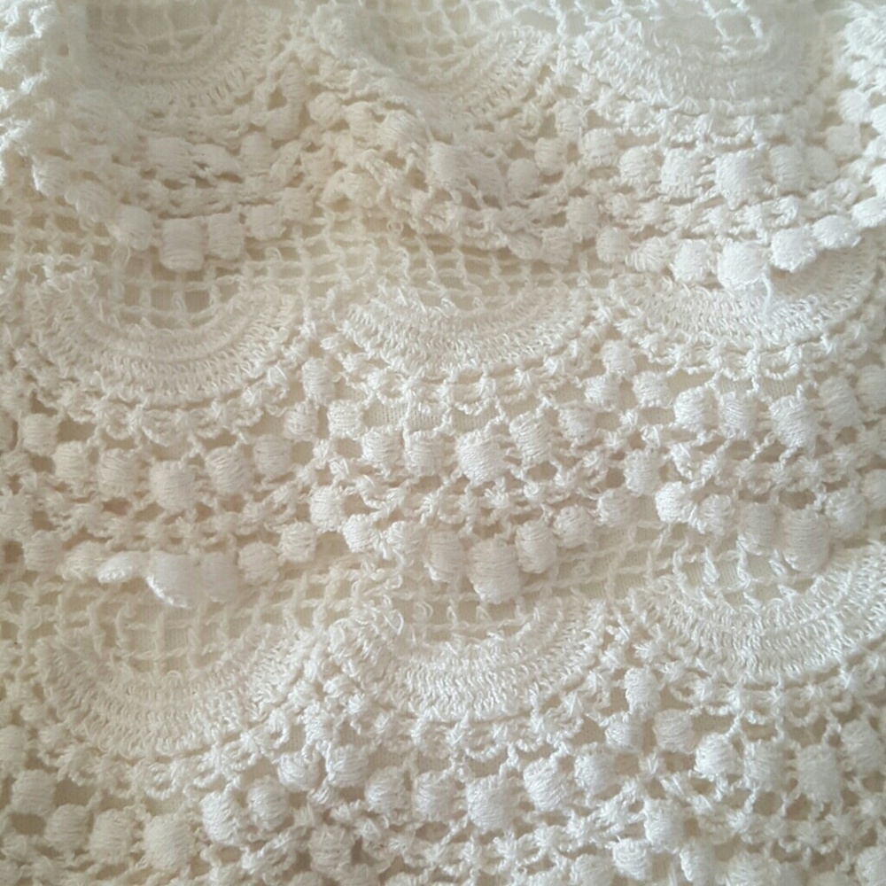 Lace Hot Shorts - Picture 2 of 2