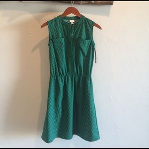 🆕 Green dress XS 🎯