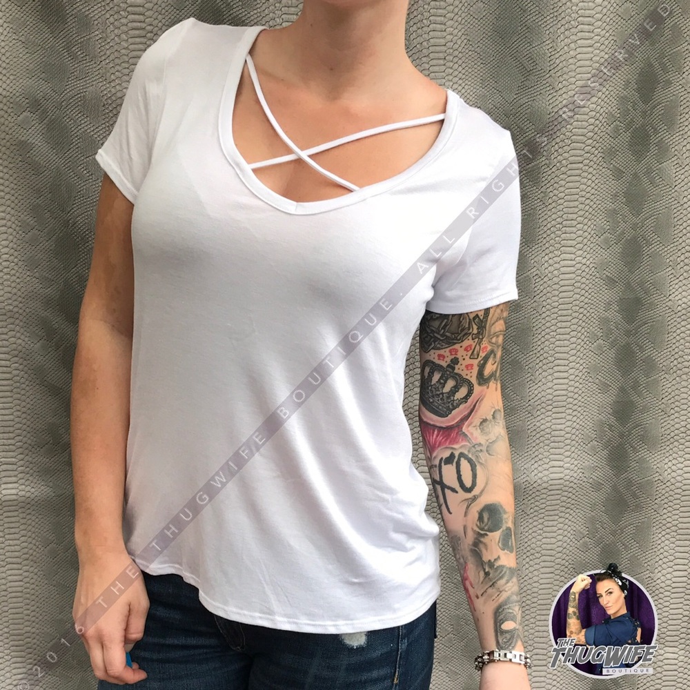 White vneck criss cross sexy tee - Picture 2 of 5
