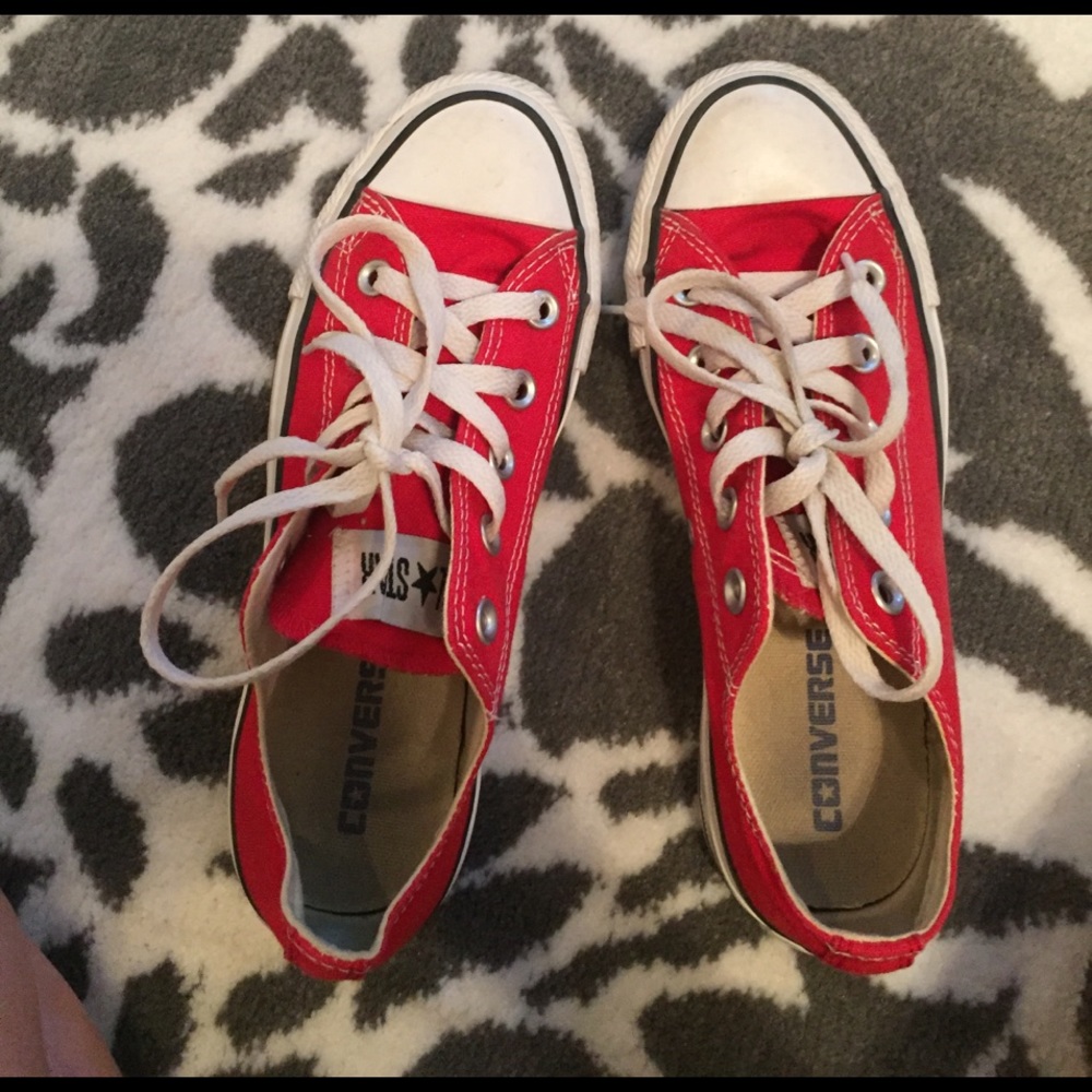 Red converse