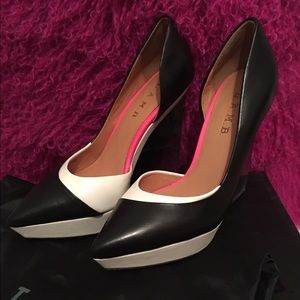 L.A.M.B. Connor Black/White Wedge Pump.
