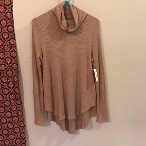 crew neck pink/beige long sleeved top
