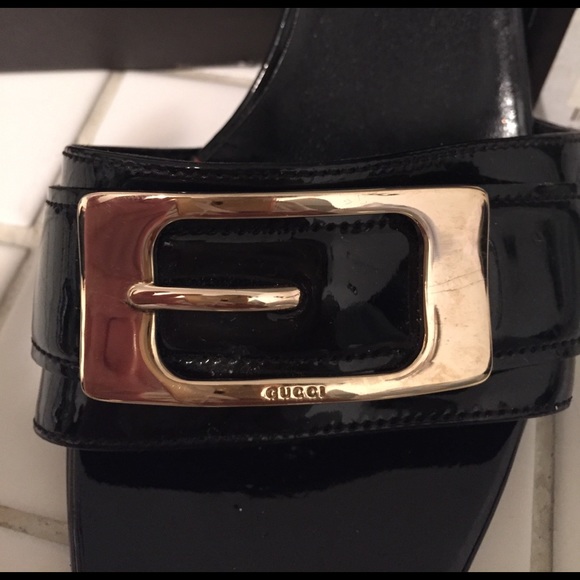GUCCI SHOES #6 Black Patent with Gold Buckle - Picture 1 of 5