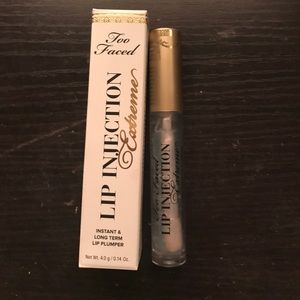 Too Faced Lip Plumperz