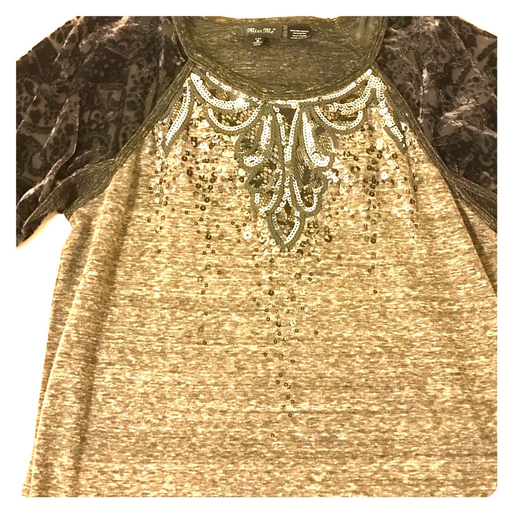 💕MISS ME SEQUINED TOP💕