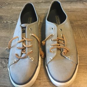 Grey Sperrys