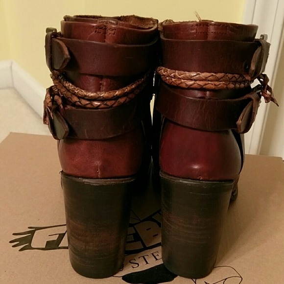 SOLD 🎉 do not share🎉🌸HOST PICK🌸  Freebird - Picture 3 of 7