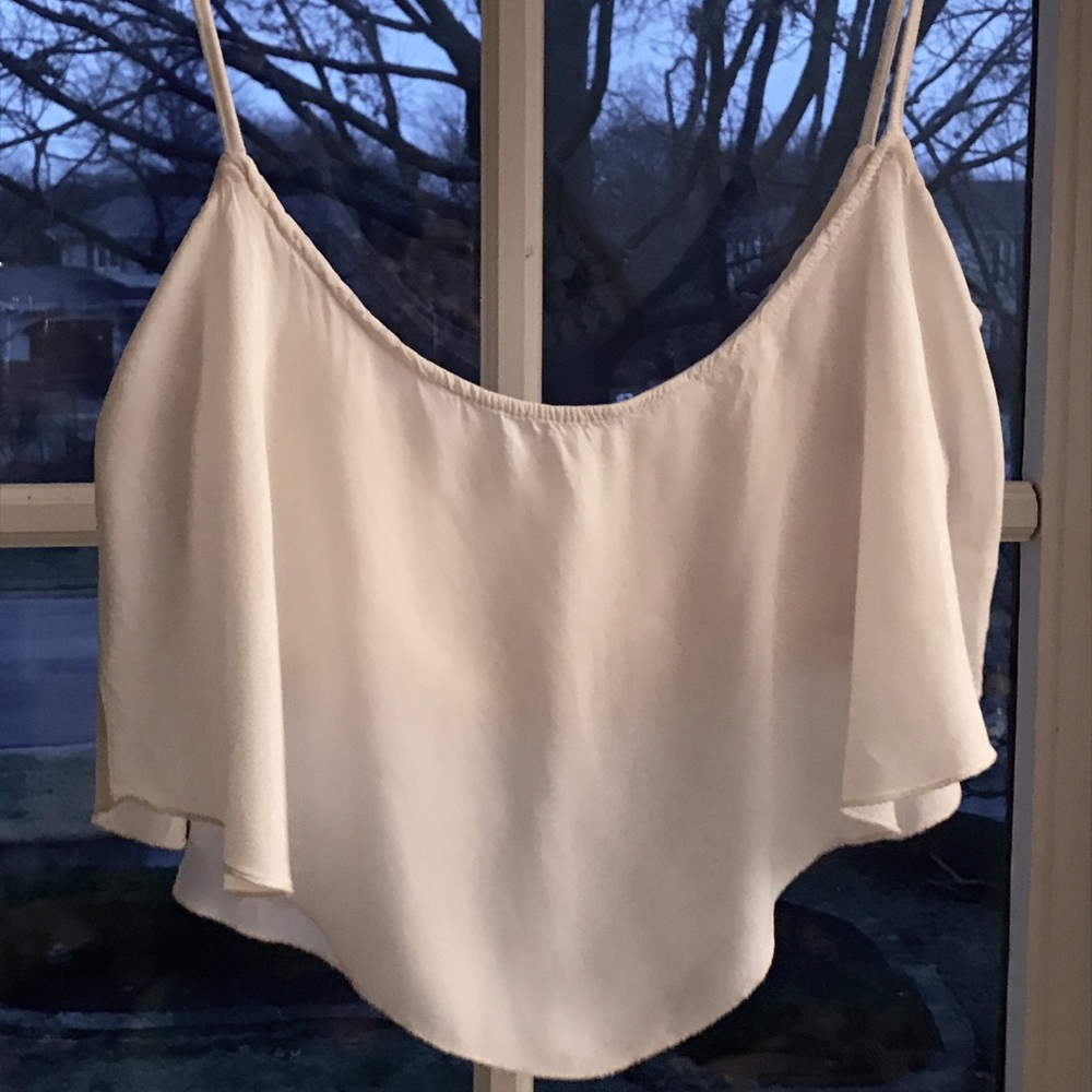 White flowy Brandy Melville crop!