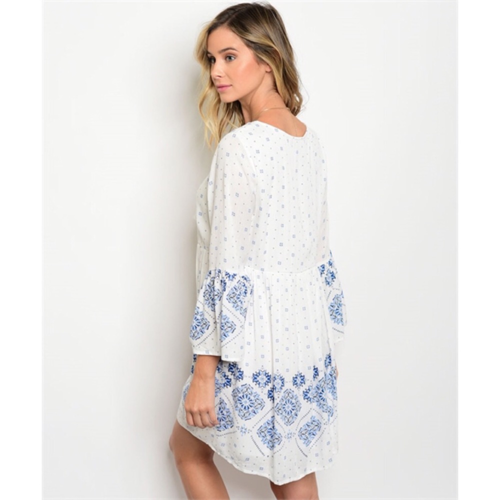LAST❣️White Dress with Bell Sleeve & Blue Pattern - Picture 3 of 3