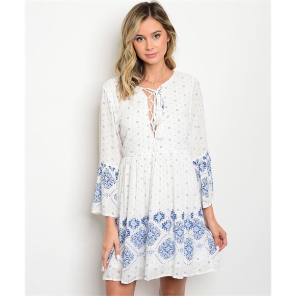 LAST❣️White Dress with Bell Sleeve & Blue Pattern - Picture 2 of 3