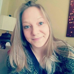 Meet your Posher, Mandy