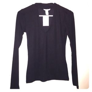 Long sleeve shirt with choker