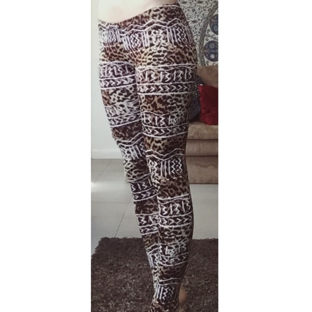 〰BDG leggings