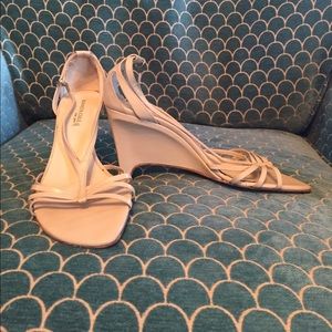 Kenneth Cole New York sandals