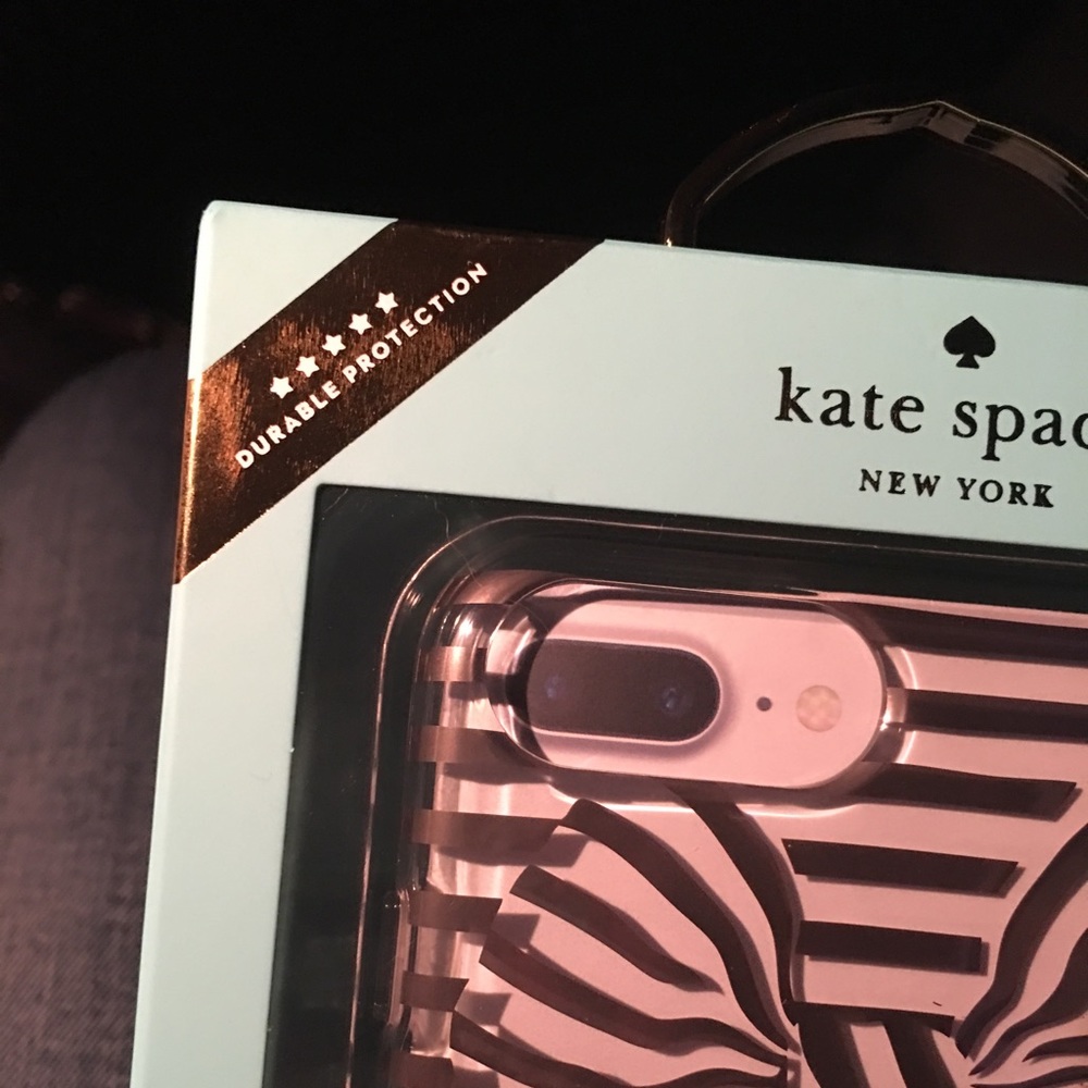 Kate Spade Protective Hardshell Case - Picture 4 of 4