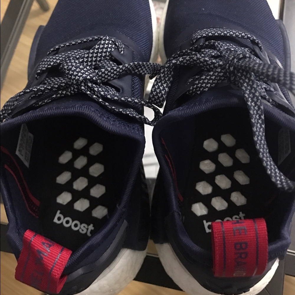 Adidas nmd, worn twice! size 6