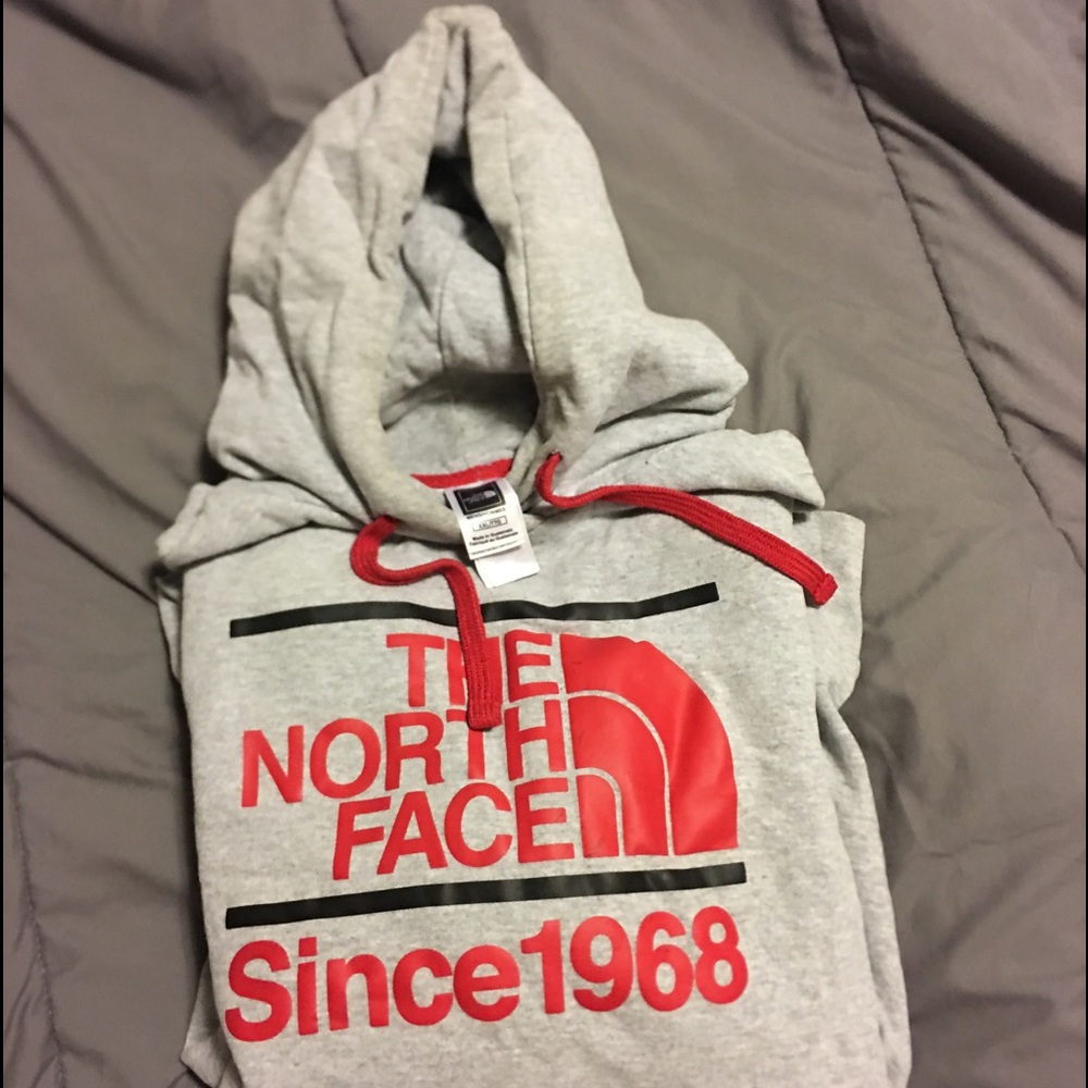 Men's northface hoodie