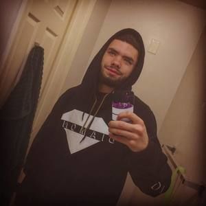 Meet your Posher, Justin