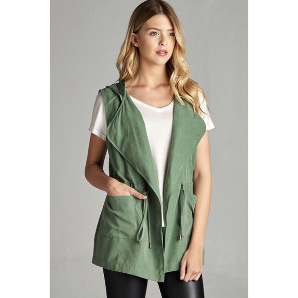 1M left! Green Hooded Vest - Picture 2 of 5