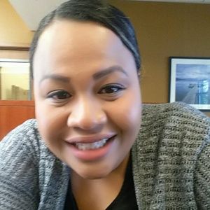 Meet your Posher, Molly