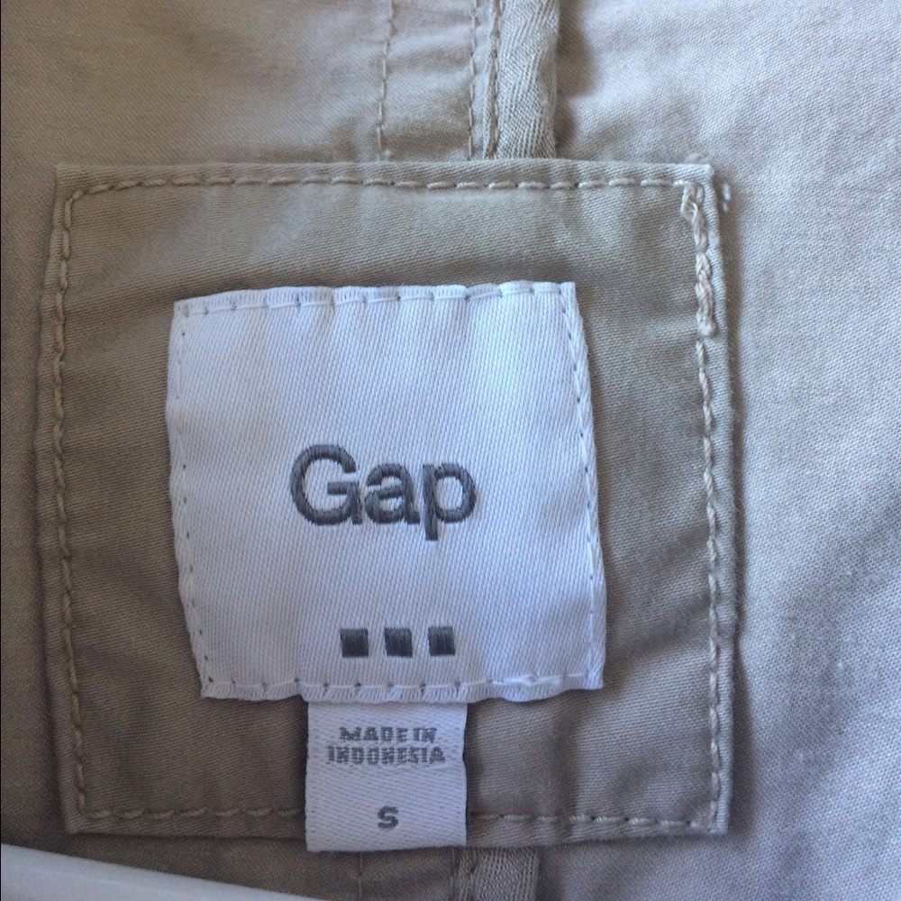 Gap coat
