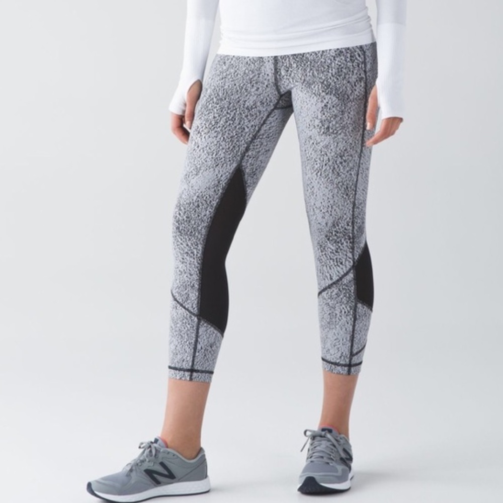 Lululemon Pace Rival Crop