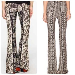 Novella Royale Janis Bells in Black Hazely