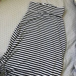 Maxi Skirt Black and White