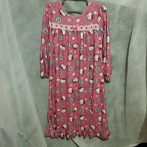Hello Kitty girls sleep wear. Great condition.