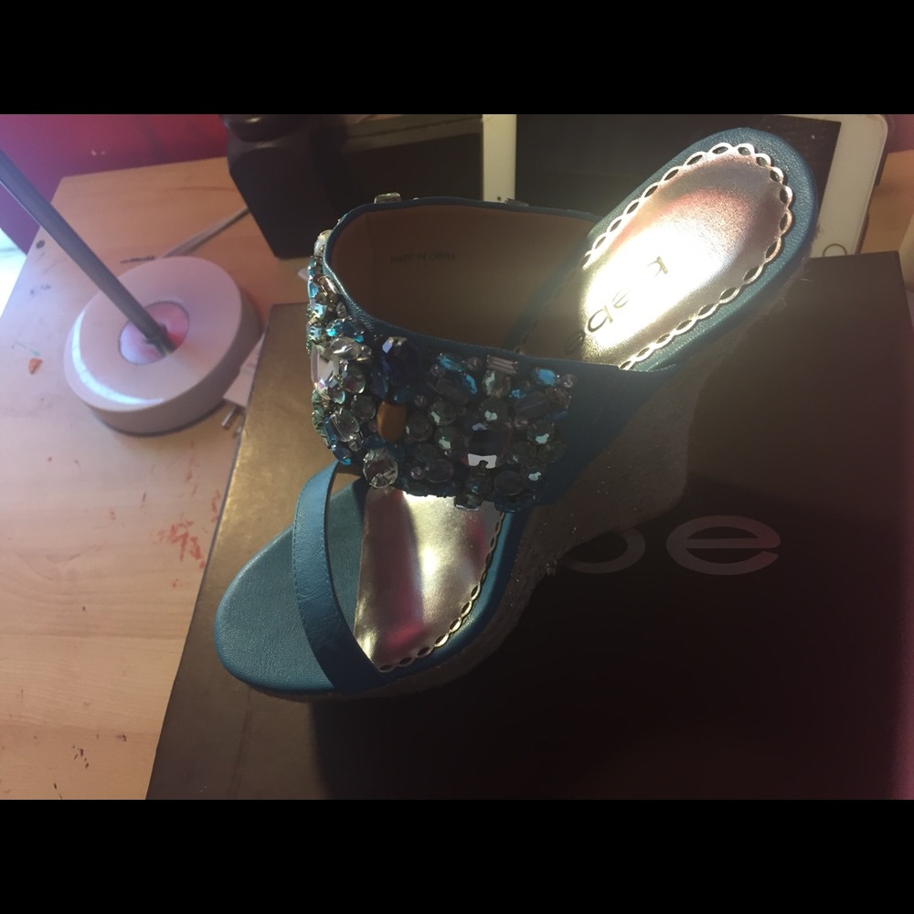 BeBe Sandals - Picture 3 of 4