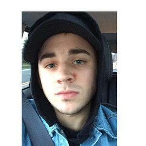 Meet your Posher, Conner