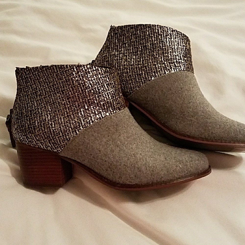 Leila Booties