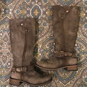Matisse leather boots