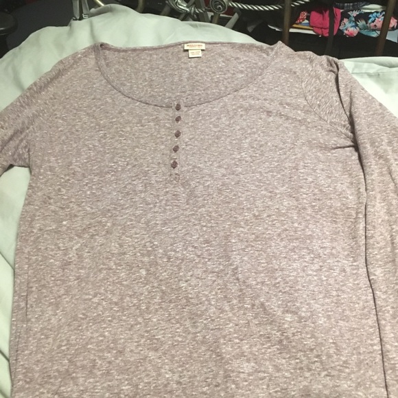 A red henley top - Picture 2 of 2
