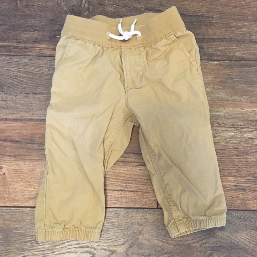 Khaki pants