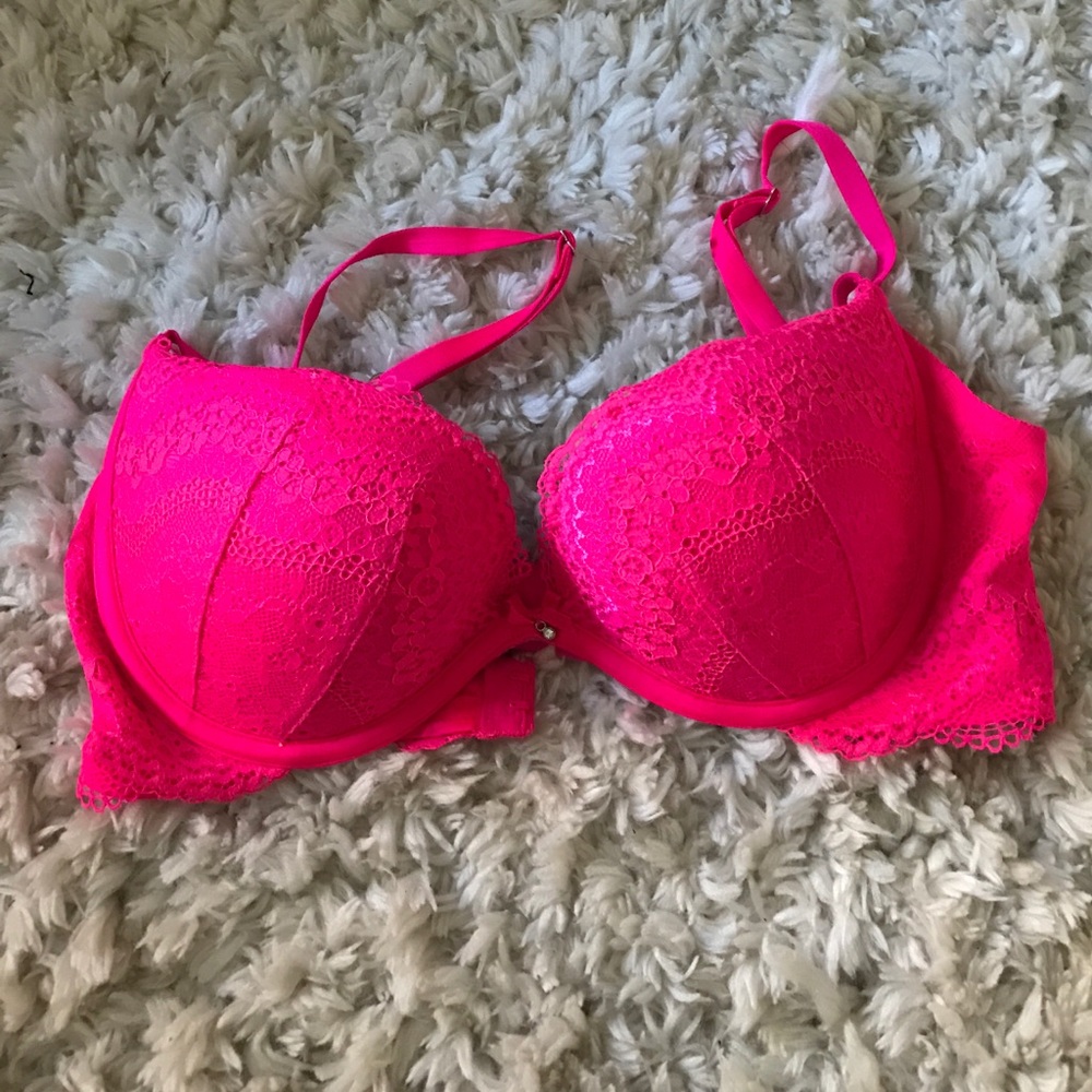 Victoria's Secret Pink Lace Push-up Bra
