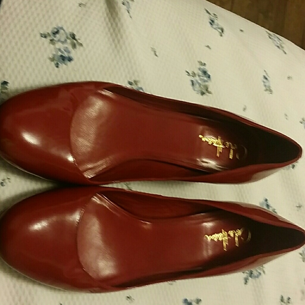 NiceCole Haan red shoes