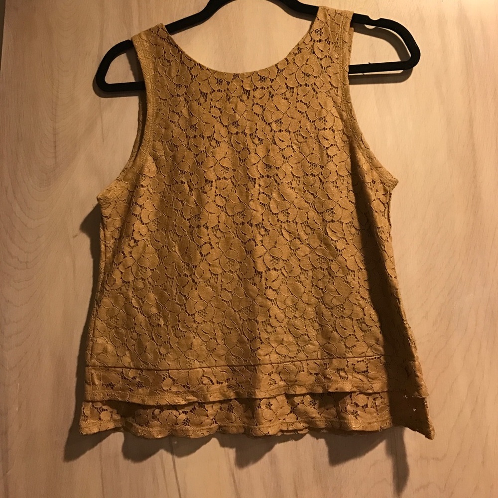 Banana Republic metallic gold  sleeveless top