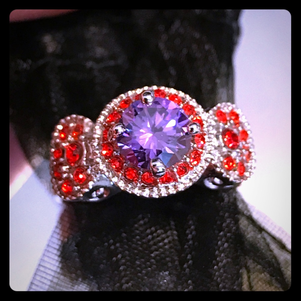 ❤️ Brand New Amethyst & Ruby Ring