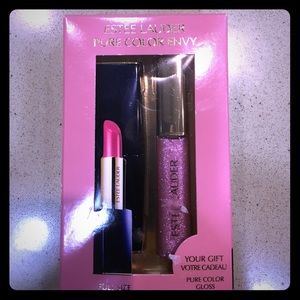 Estée Lauder lipstick