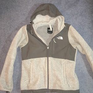 Northface hooded fleece (women's, authentic)