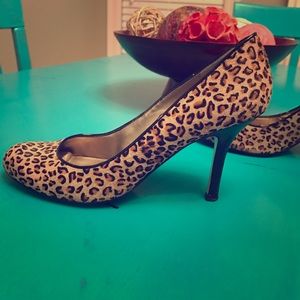 Nine West Leopard print heels