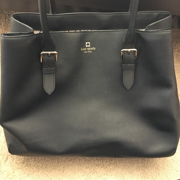 kate spade Handbags - Kate Spade Cove Street Ariel black handbag