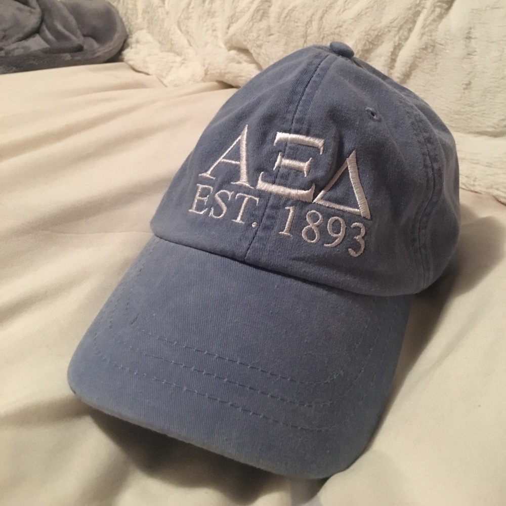 Alpha Xi Delta hat