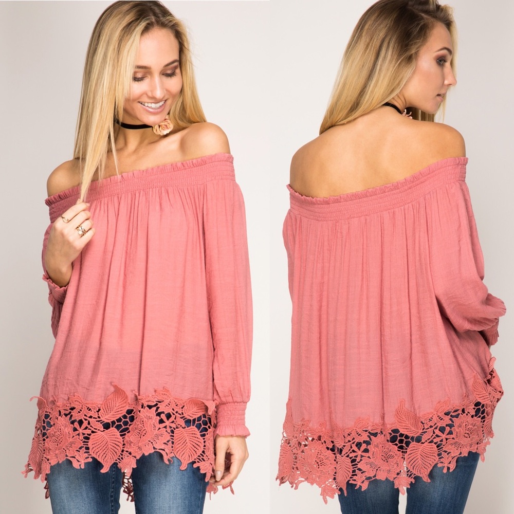 ⚡️FLASH SALE⚡️Off shoulder top - Picture 4 of 4