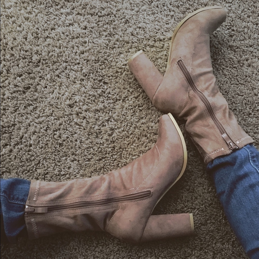 SALE!!! • sock booties •