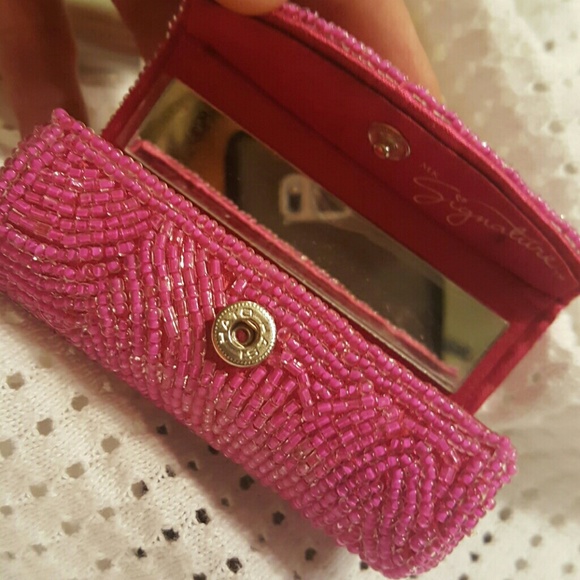 Perfect little lipstick case! - Picture 2 of 3