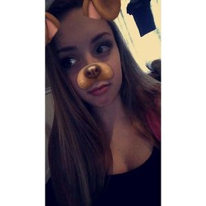 Meet your Posher, Brianna