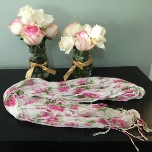 Flower pattern sheer scarf